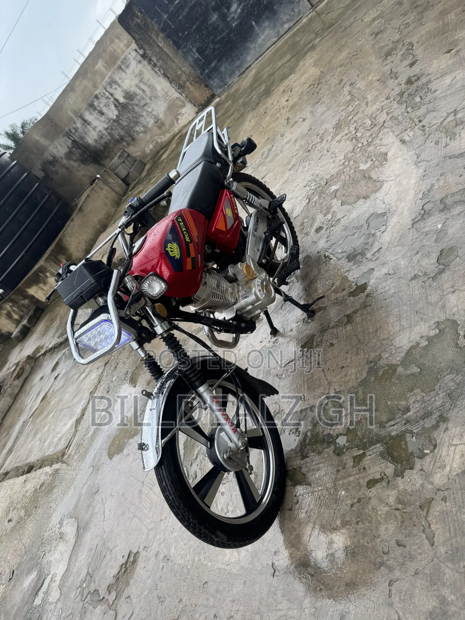 Royal RY125 2025 Red