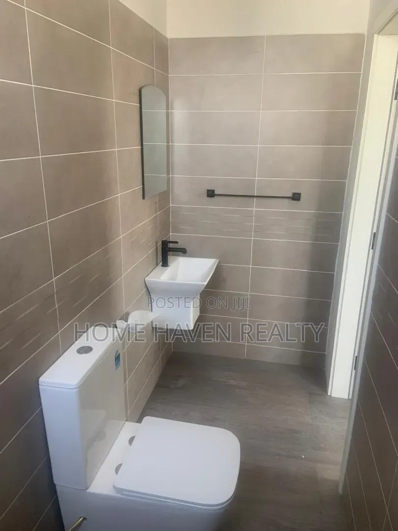 2bdrm Apartment in Tsea Addo, Tseaddo for sale