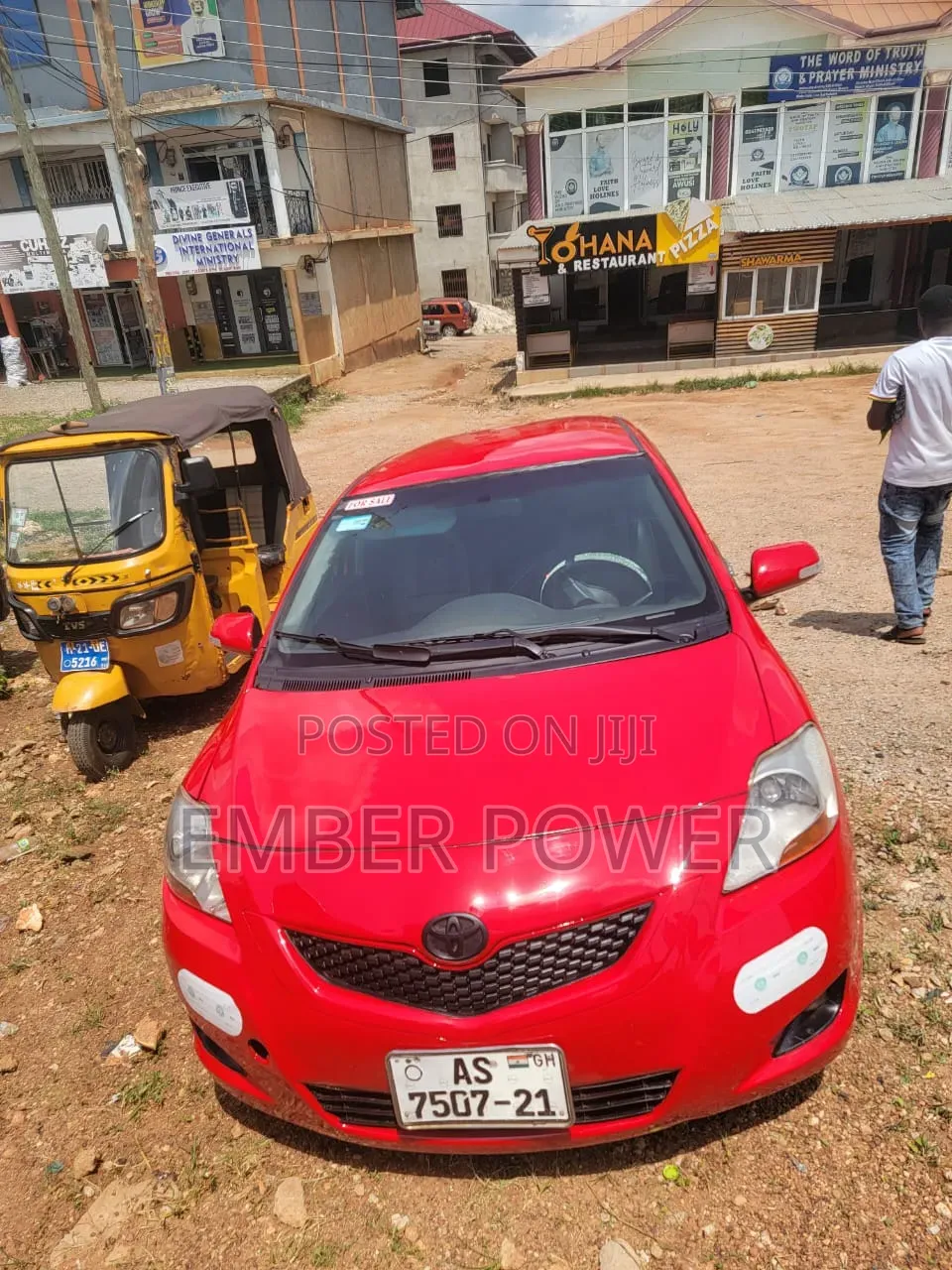Toyota Yaris 2010 Red