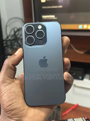 New Apple iPhone 15 Pro 256 GB Blue