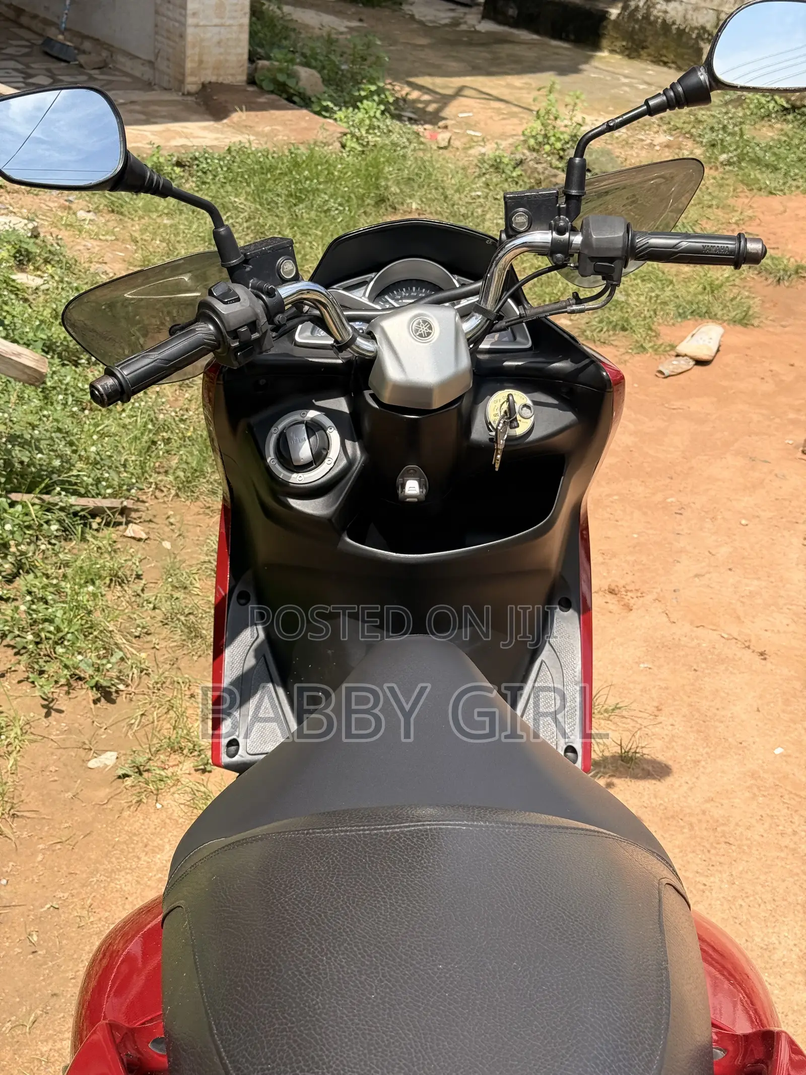 Yamaha Majesty 2015 Red