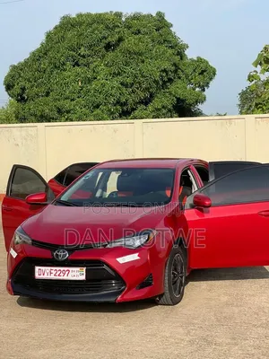 Toyota Corolla LE ECO 4dr Sedan (1.8L 4cyl CVT) 2017 Red