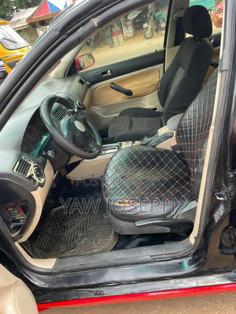Volkswagen Jetta 2002 Black
