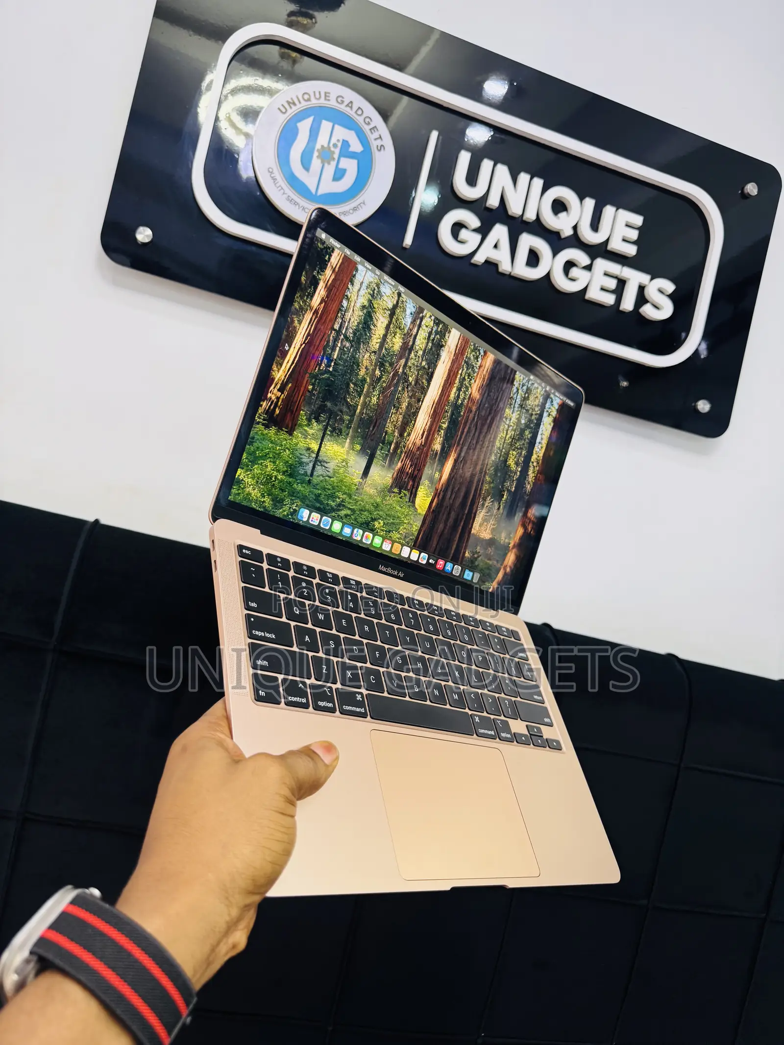 Laptop Apple MacBook Air 2020 8GB Intel Core i3 SSD 256GB