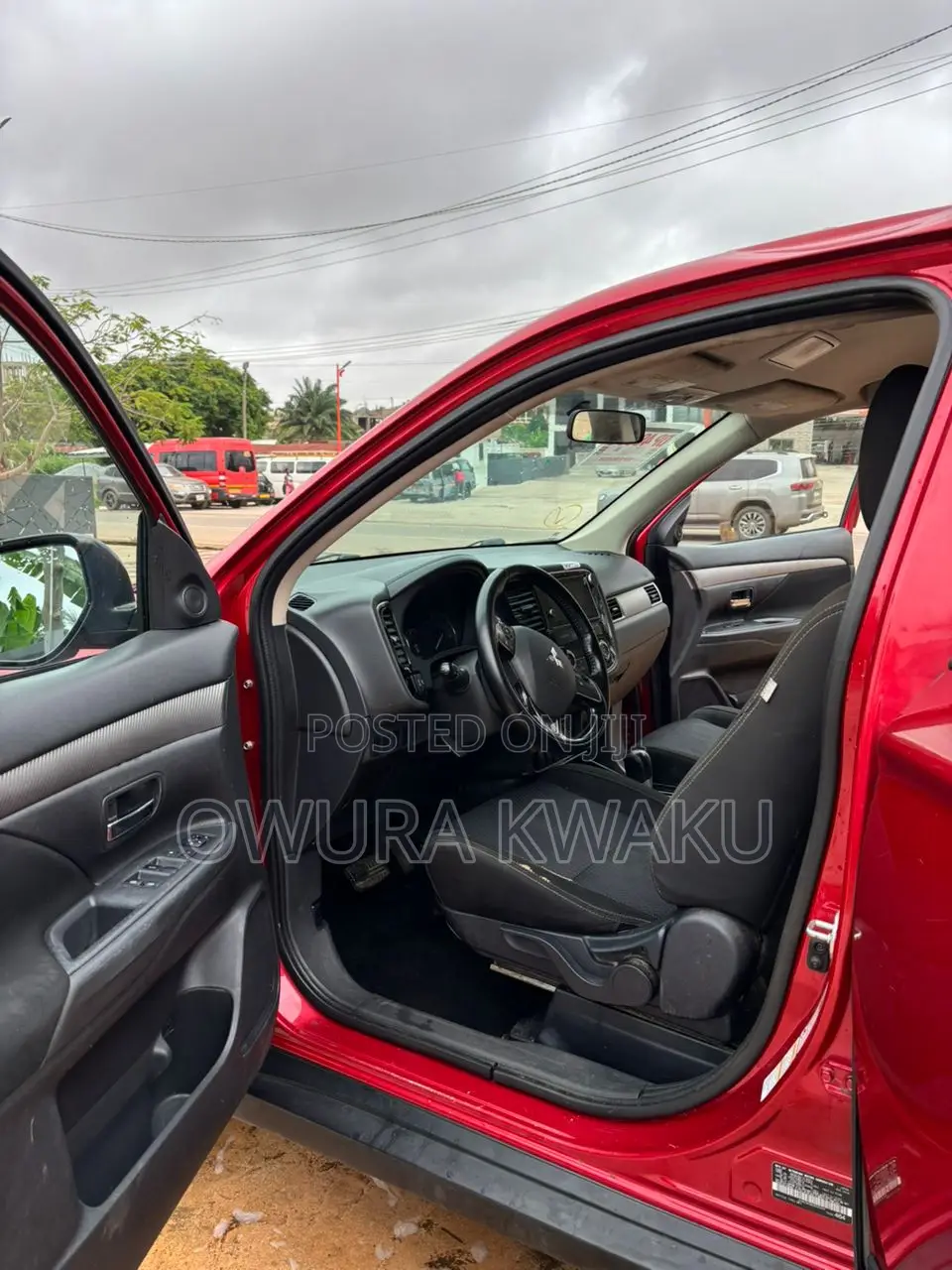 Mitsubishi Outlander 2017 Red