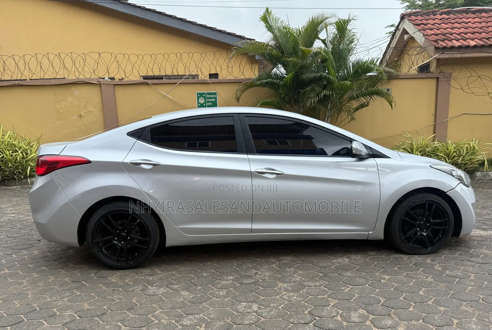 Hyundai Avante 2013 Silver