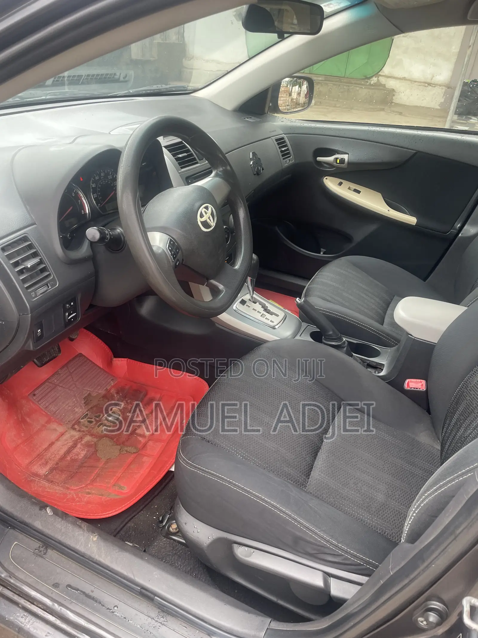 Toyota Corolla 2013 Gray