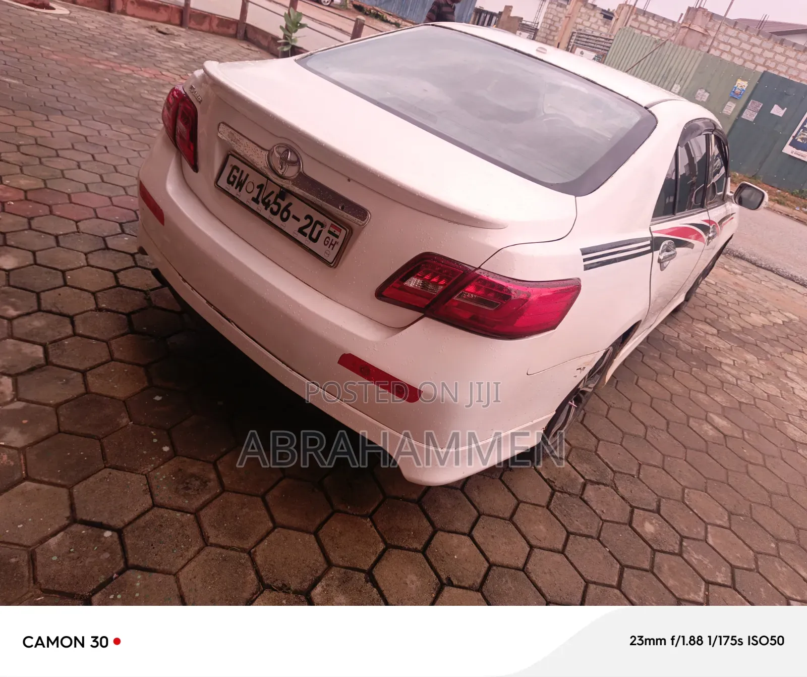 Toyota Camry SE 4dr Sedan (2.5L 4cyl 6A) 2011 White