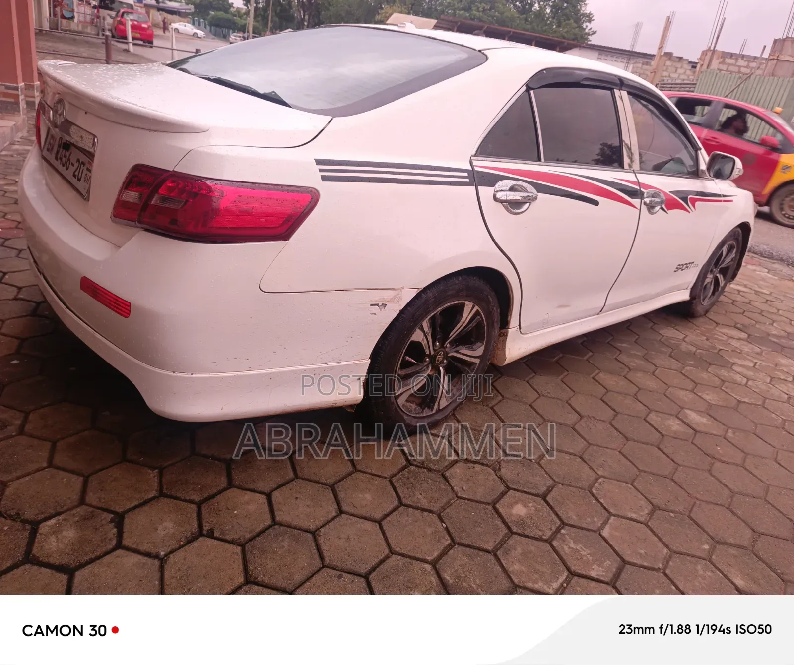 Toyota Camry SE 4dr Sedan (2.5L 4cyl 6A) 2011 White