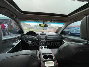 Toyota Camry 2014 Silver