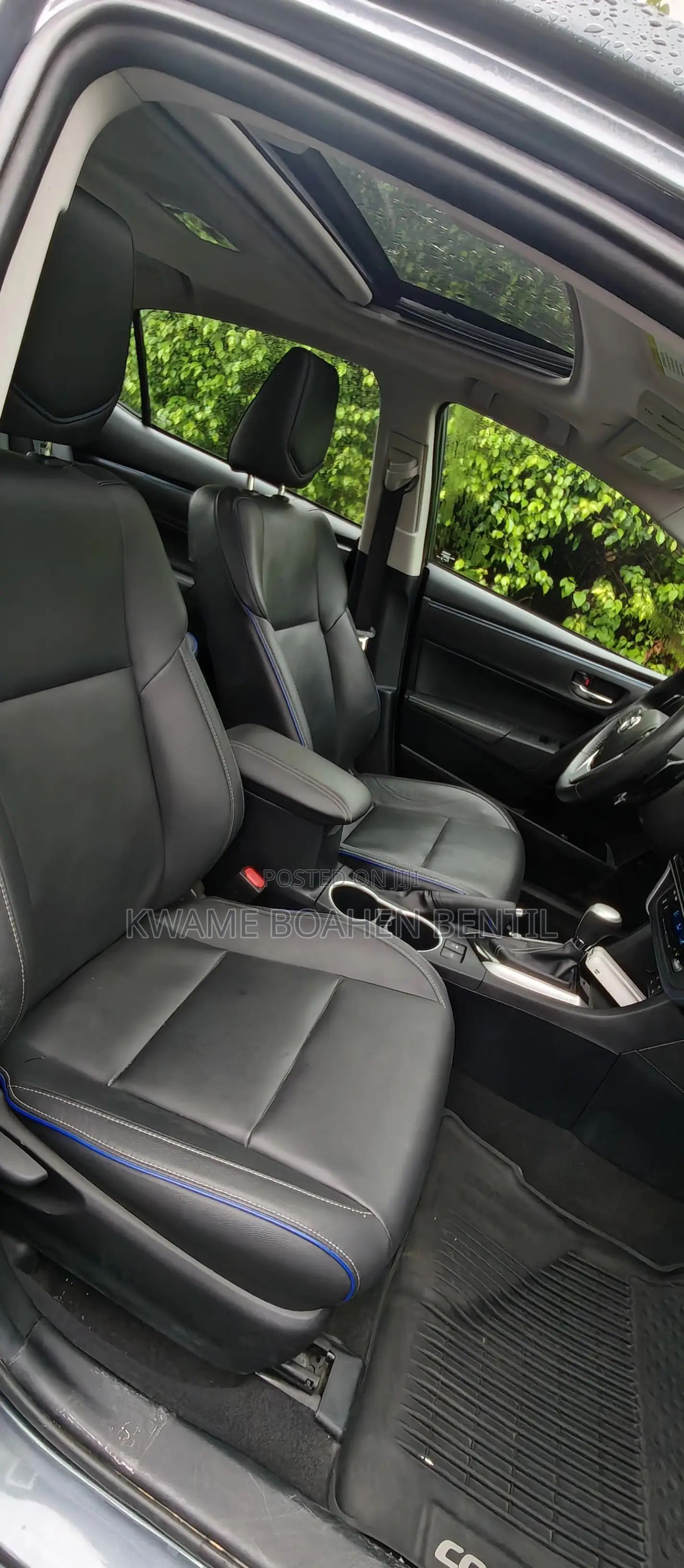 Toyota Corolla XSE (1.8L 4cyl 2A) 2018 Gray
