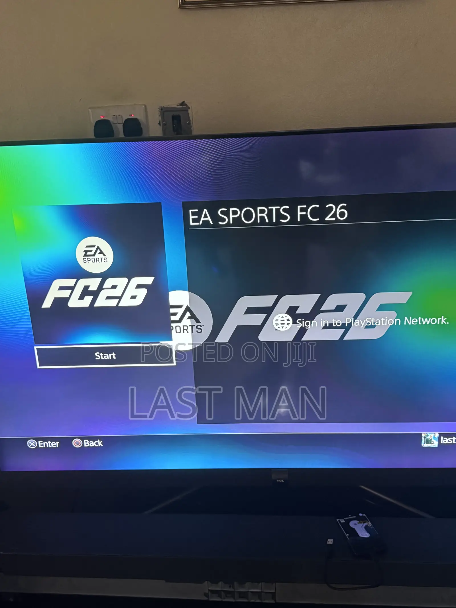 Playstation 4 Slim 500gig With 6 Games Installed