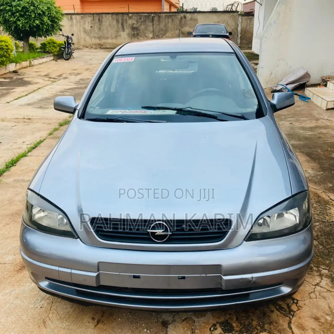 Opel Astra 1.3 CDTi Automatic 2008 Silver
