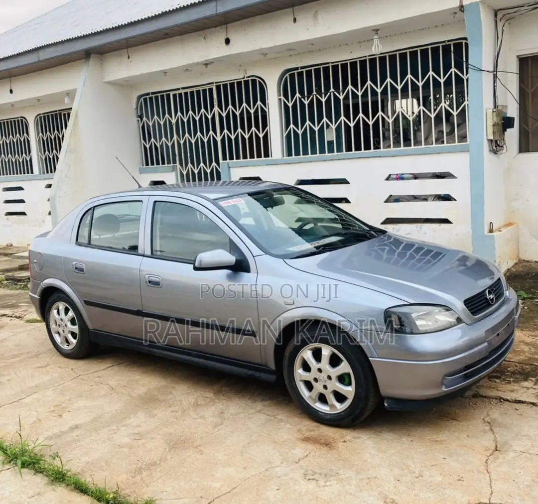 Opel Astra 1.3 CDTi Automatic 2008 Silver