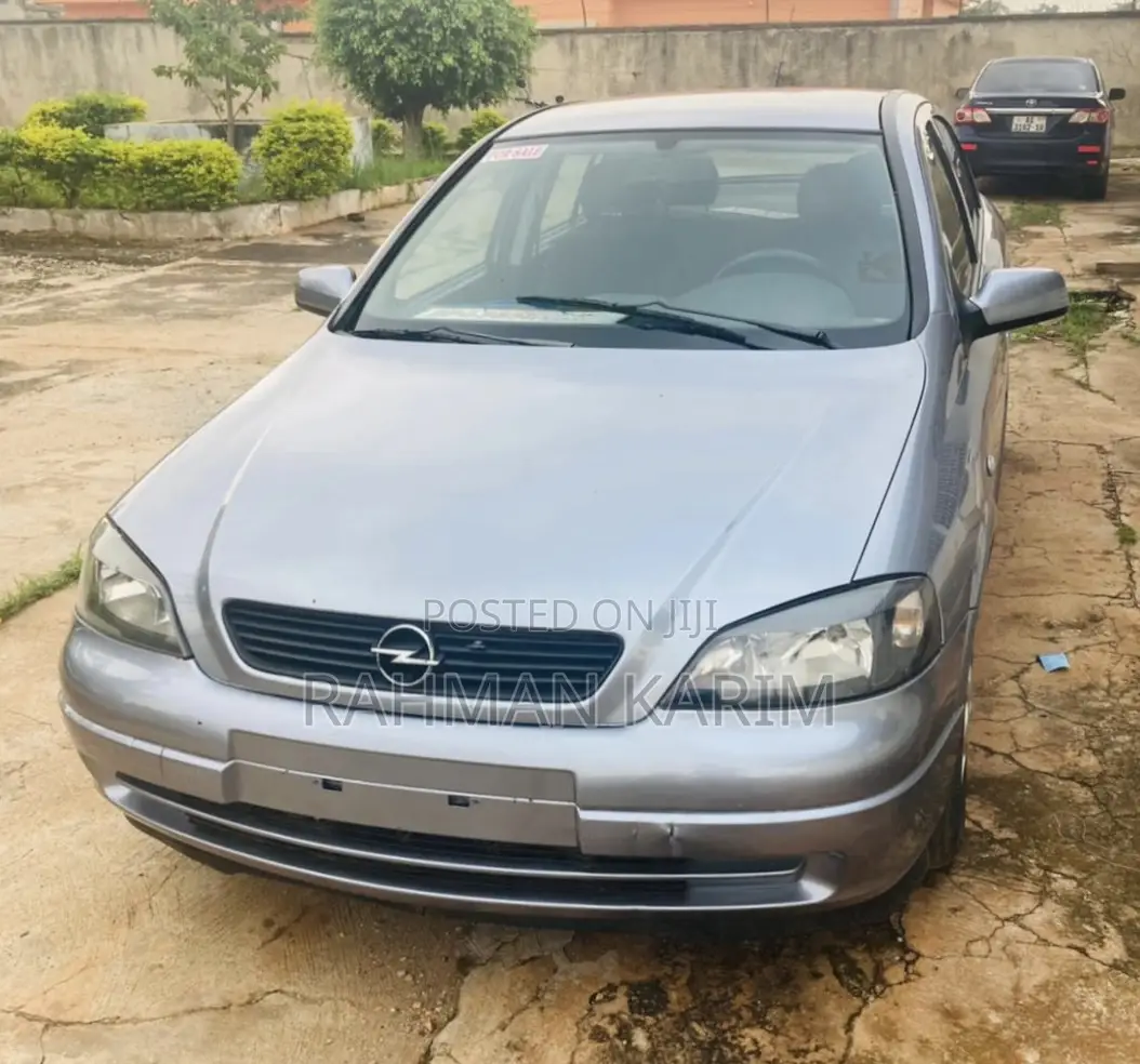 Opel Astra 1.3 CDTi Automatic 2008 Silver