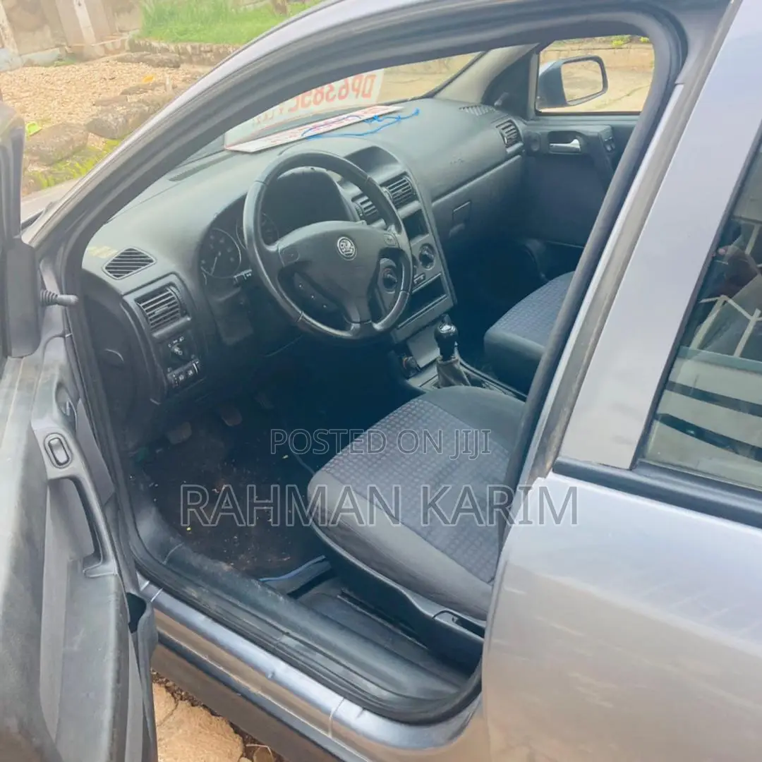 Opel Astra 1.3 CDTi Automatic 2008 Silver