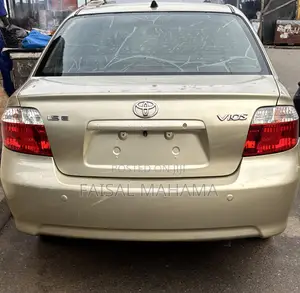 Toyota Vios 2010 Gold