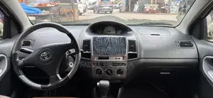 Toyota Vios 2010 Gold