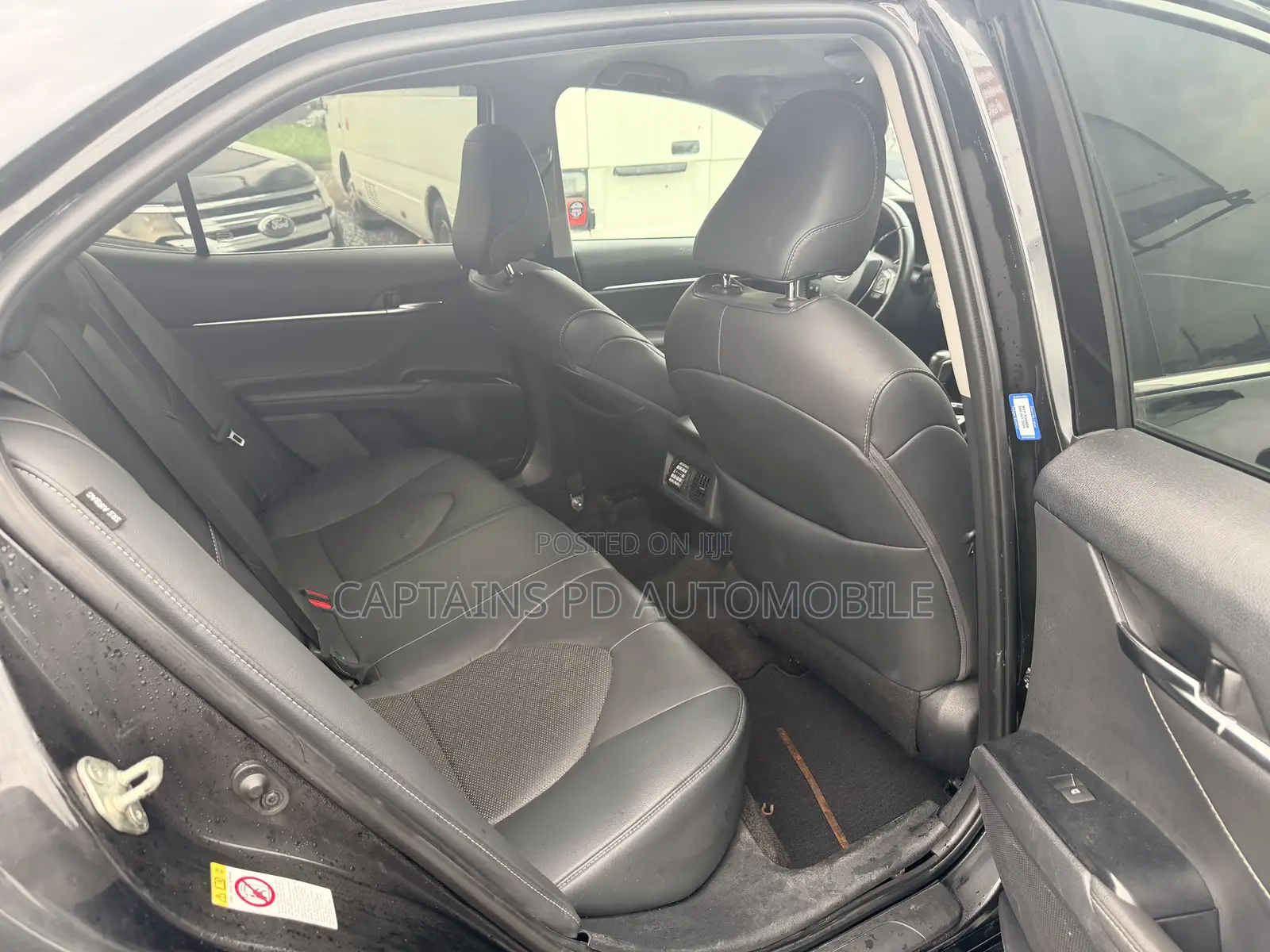Toyota Camry XSE FWD (2.5L 4cyl 8AM) 2018 Black