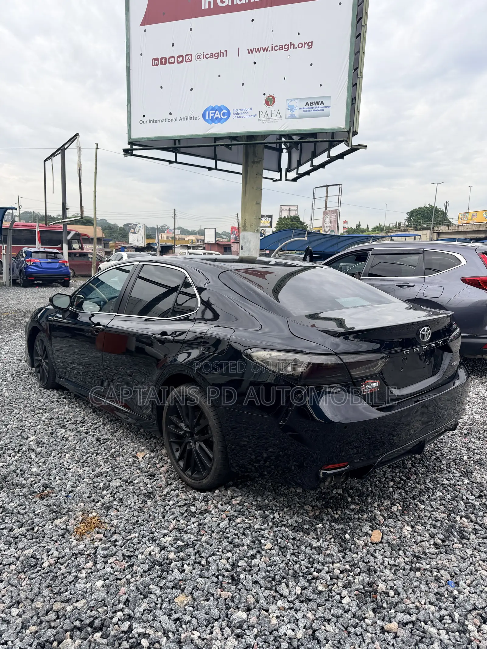 Toyota Camry XSE FWD (2.5L 4cyl 8AM) 2018 Black