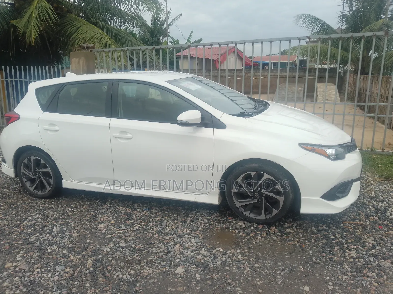 Toyota Corolla 2018 White