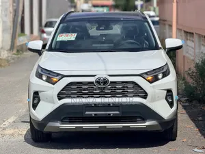 New Toyota RAV4 2025 White
