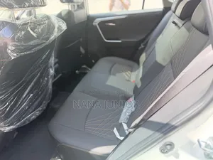 New Toyota RAV4 2025 White