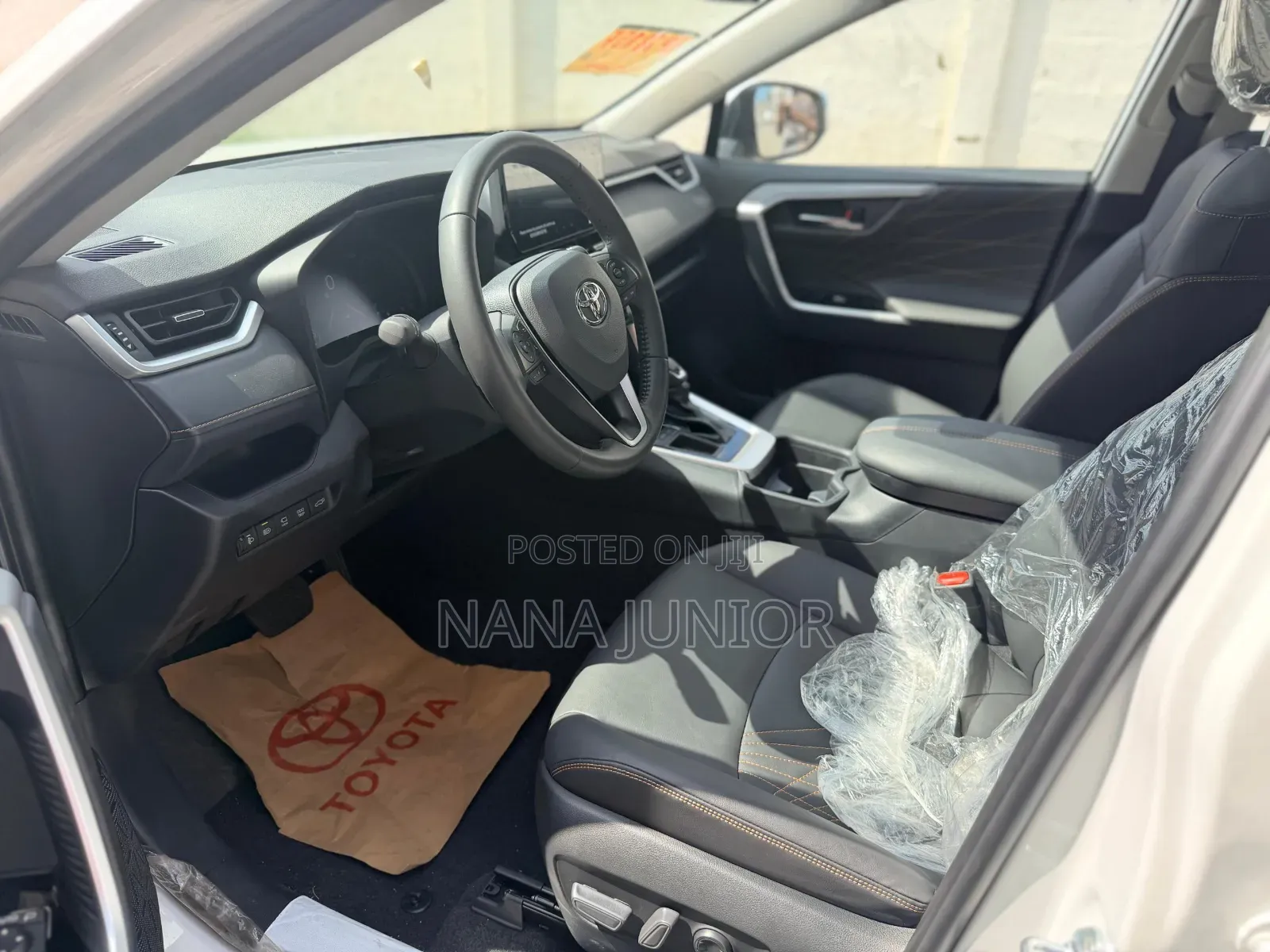 New Toyota RAV4 2025 White
