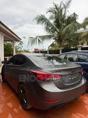 Hyundai Elantra Limited 4dr Sedan (1.8L 4cyl 6A) 2015 Green