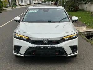 Honda Civic 2024 White