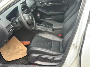 Honda Civic 2024 White