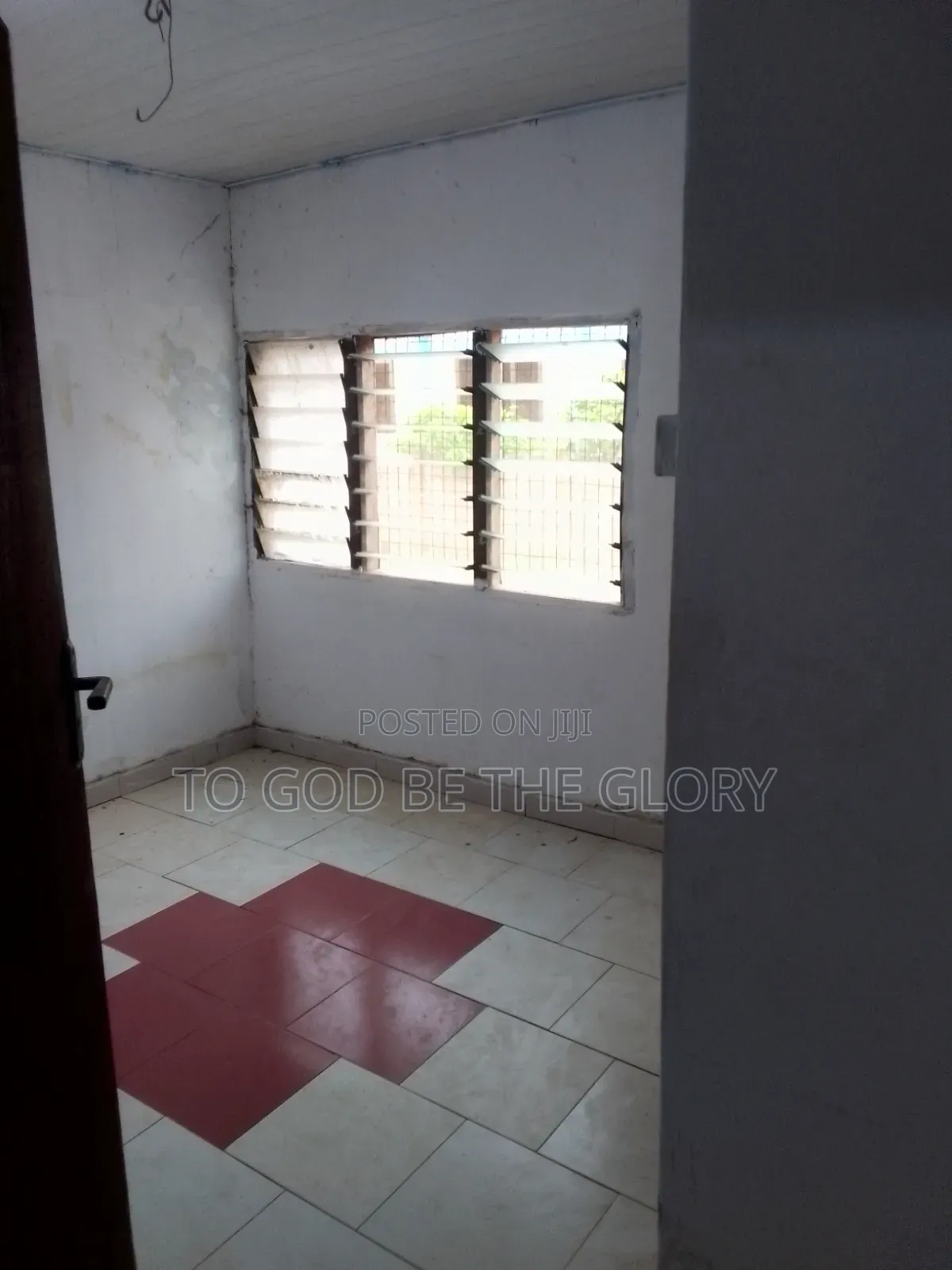 1bdrm Apartment in Madina for rent