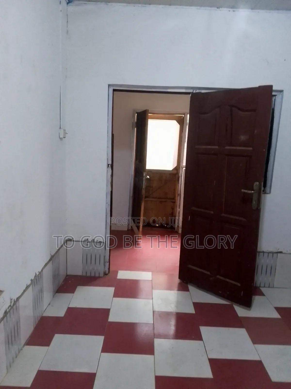 1bdrm Apartment in Madina for rent