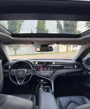 Toyota Camry 2020 White