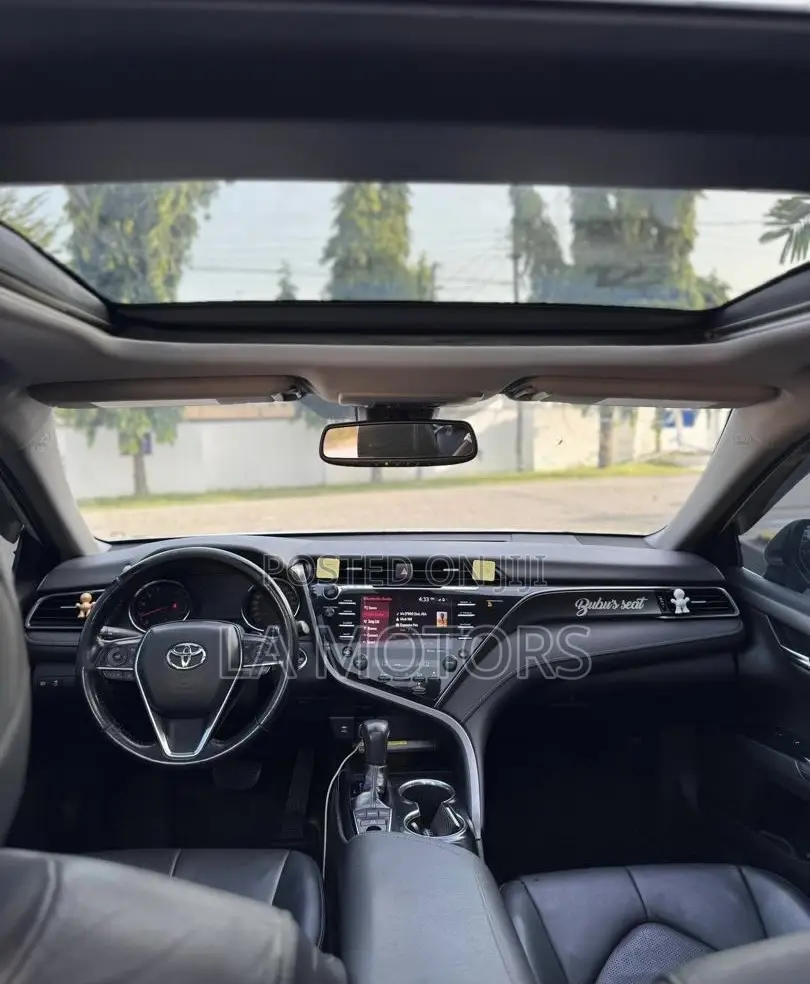 Toyota Camry 2020 White