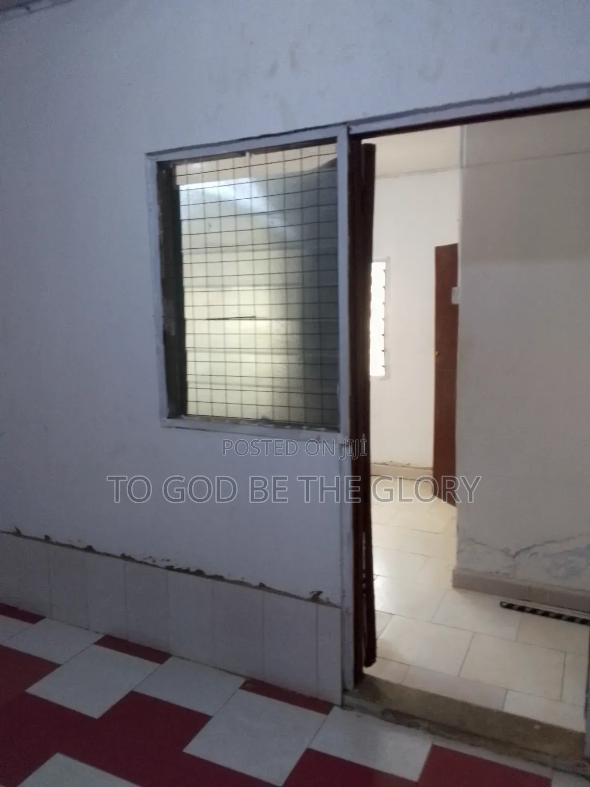 1bdrm Apartment in Madina for rent