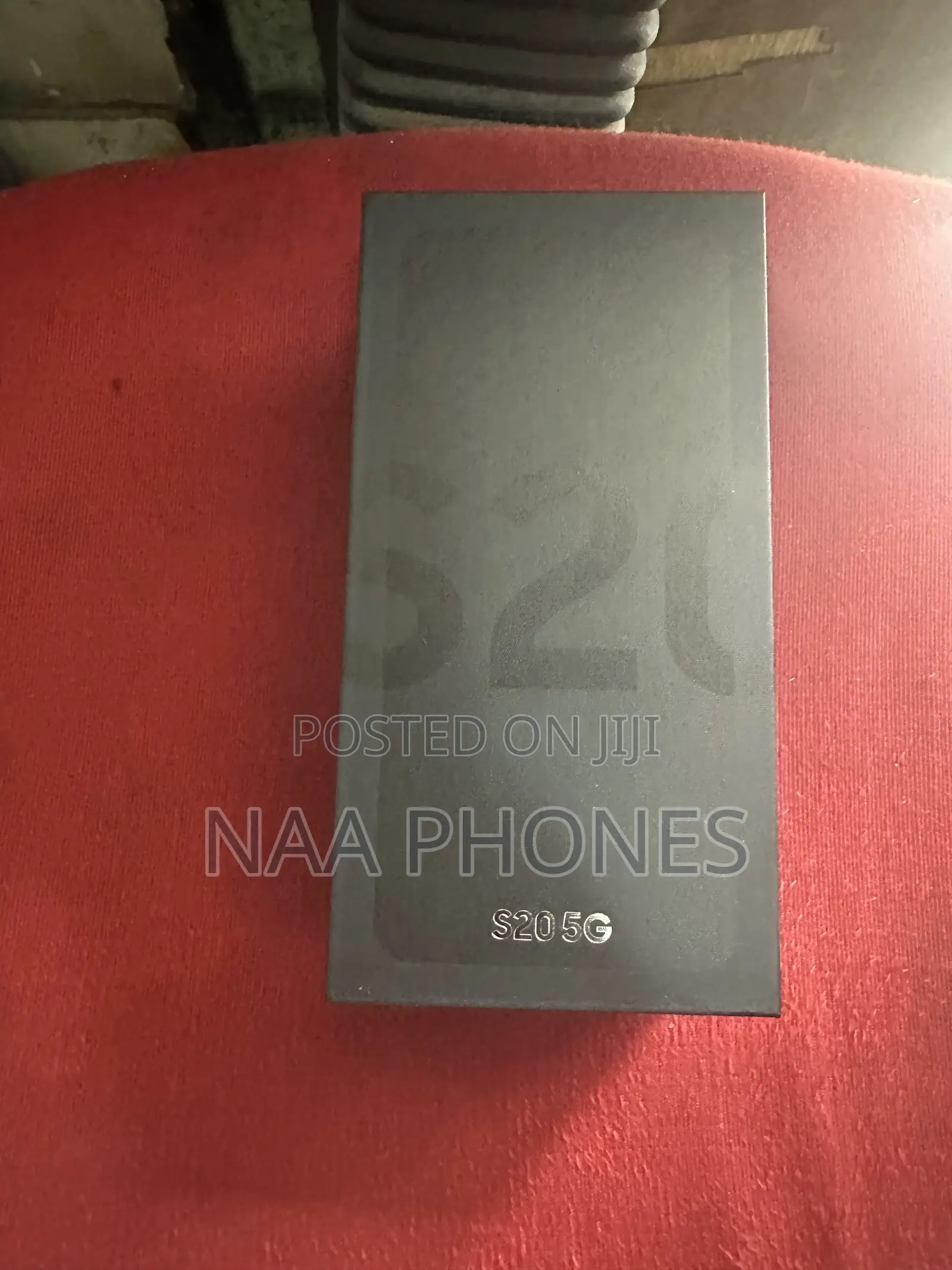 New Samsung Galaxy S20 128 GB Black