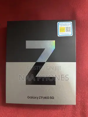 New Samsung Galaxy Z Fold3 5G 256 GB Black