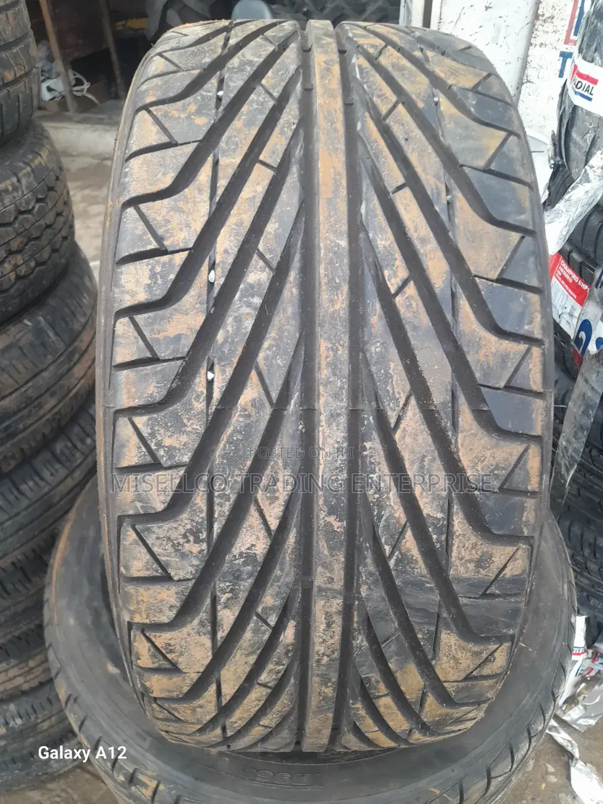 Misellco Trading 245/40r18