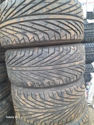 Misellco Trading 245/40r18