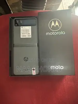New Motorola Razr 40 128 GB Black