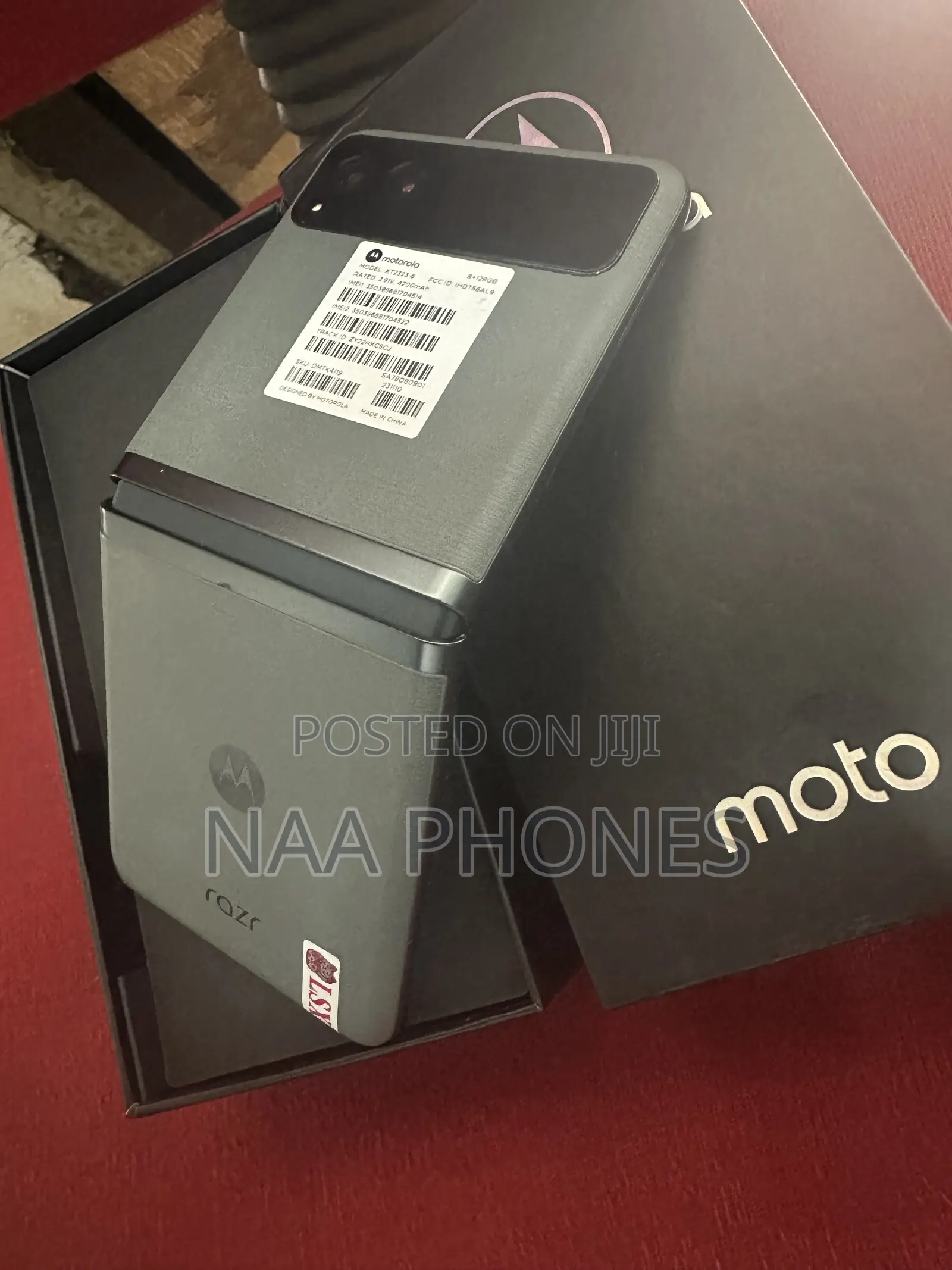New Motorola Razr 40 128 GB Black
