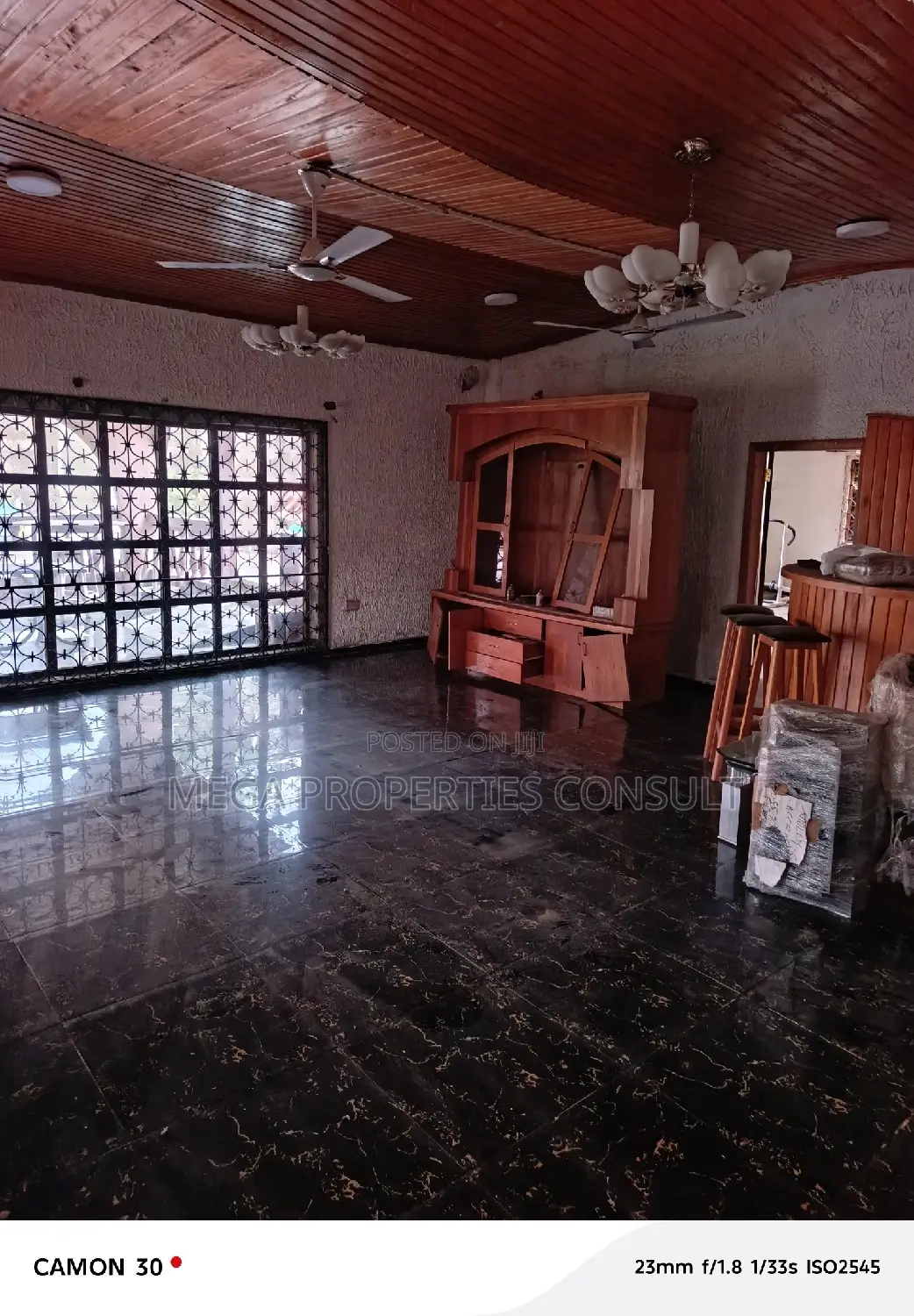 4bdrm House in Lapaz for sale