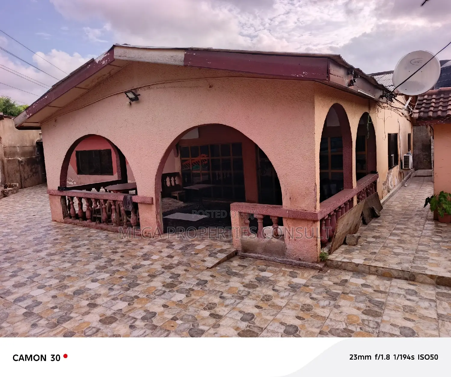 4bdrm House in Lapaz for sale
