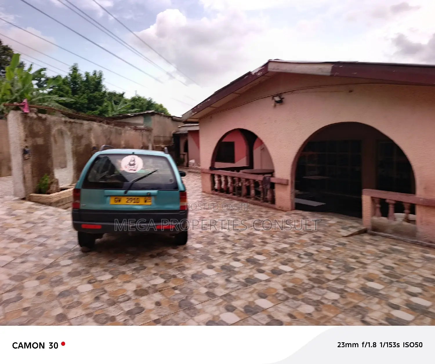 4bdrm House in Lapaz for sale