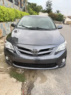 Toyota Corolla 2013 Gray