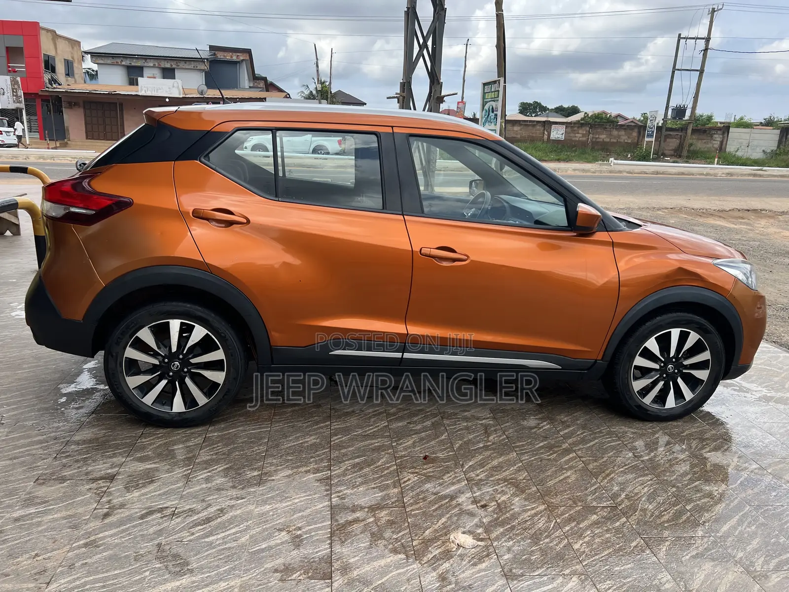 Nissan Kicks 2018 Orange