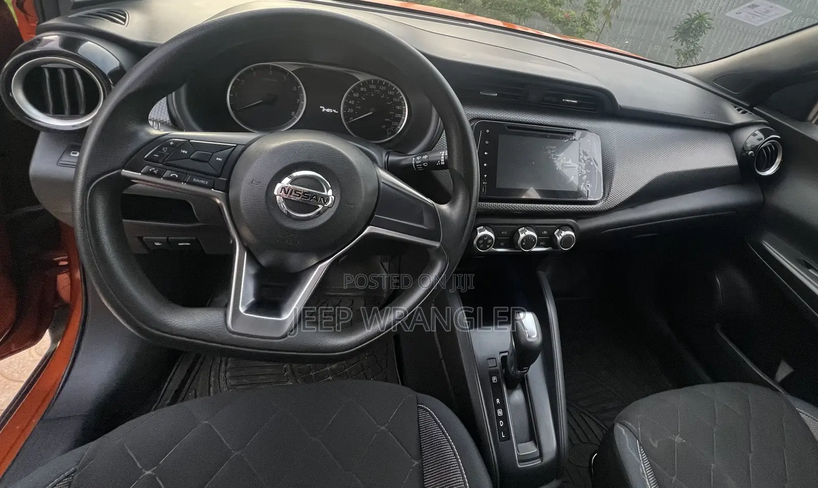 Nissan Kicks 2018 Orange