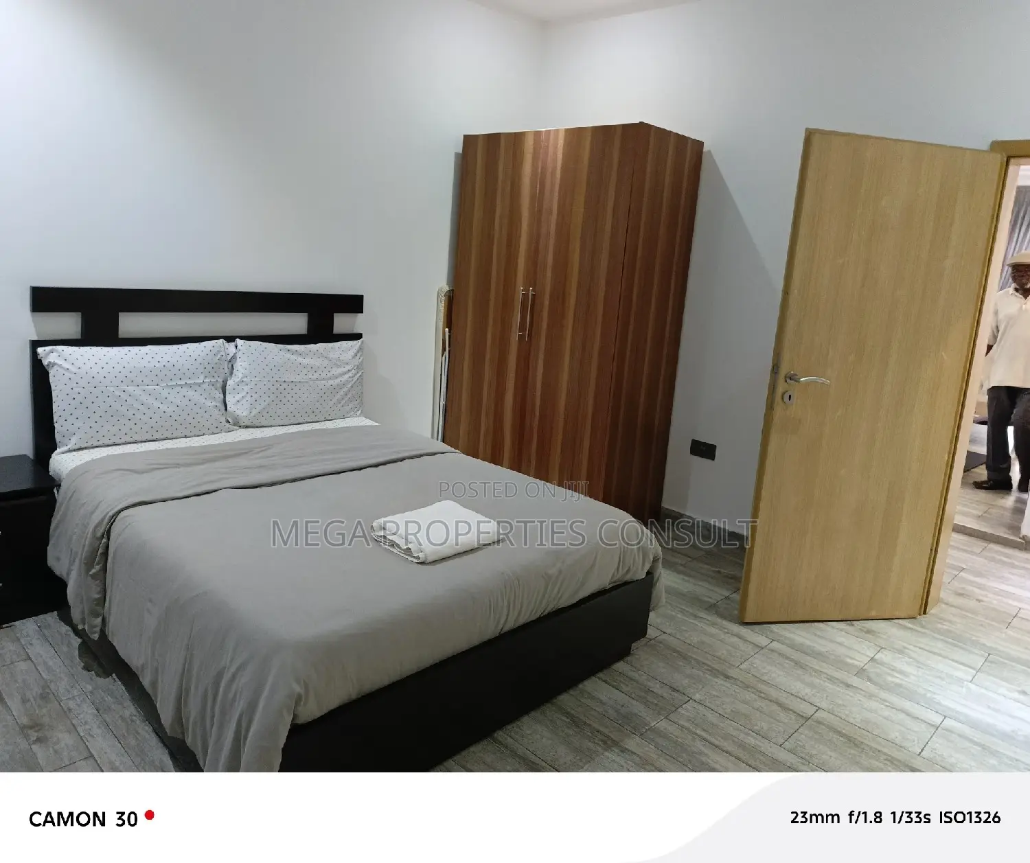 Furnished 2bdrm Apartment in Boundary Road Area for rent
