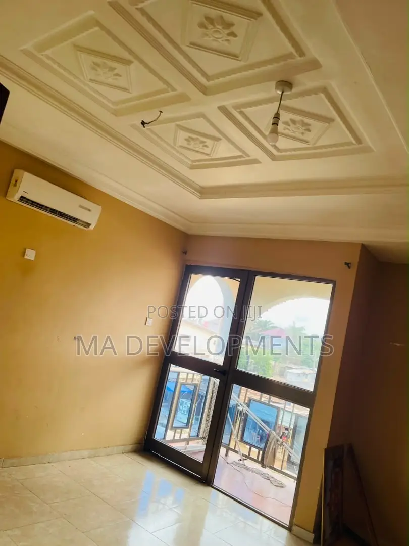4bdrm Apartment in Madev Realty, Lapaz for rent
